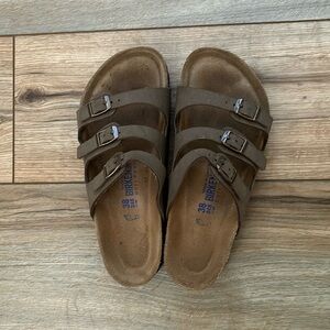 Summer sandals